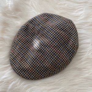 Beret hat